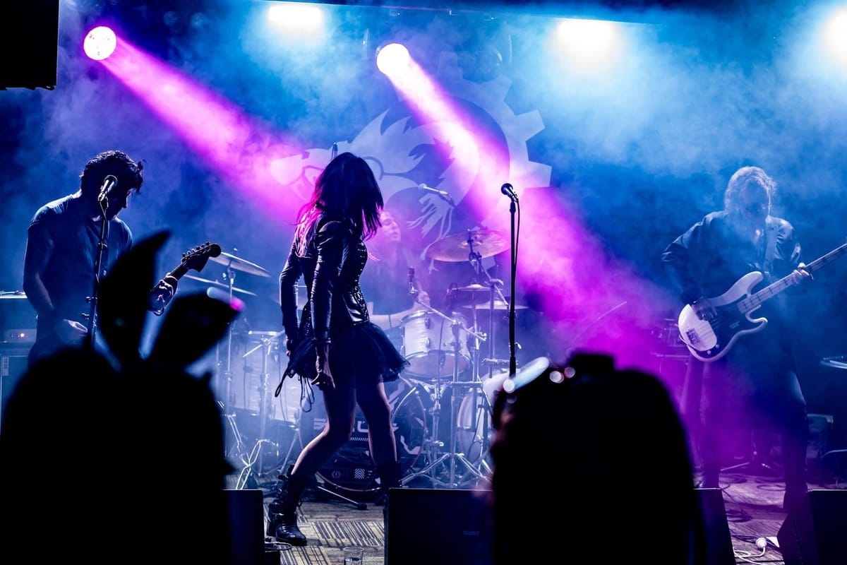 Robots in Love unleash explosive new single 'Crush'