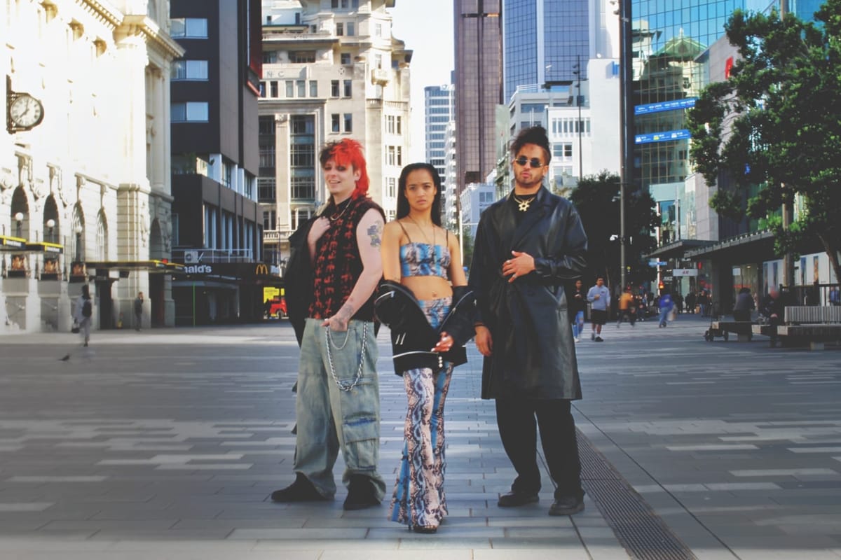 Otherwoman break the cycle with long-awaited streaming release of 'Circles'