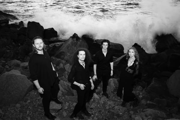 Steampunk Fish unleash their hauntingly heavy anthem ‘Fall of an Idol’