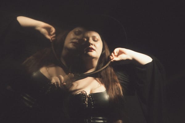 Victoria Perry turns loss into motion with new single Howling at the Moon